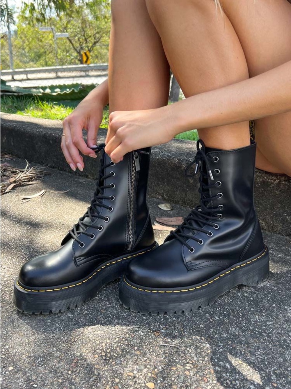 Dr. Marten’s Jadon Platform Lace-Up Zip Sides
